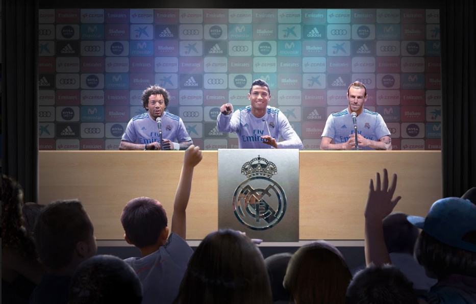 場內還設有模擬記者會，即場舉手跟「球員」互動。麗新集團提供