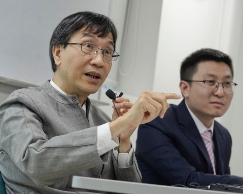 袁國勇及其研究團隊花約兩年多時間,發現出一種新型抗病毒藥物。
