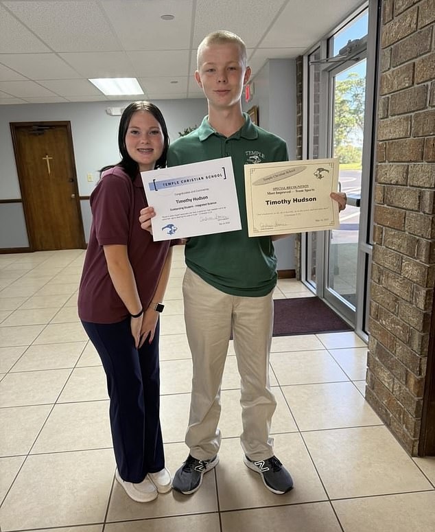 家属指姊弟间原本相处融洽没有芥蒂。 IG@shauntel.kepner