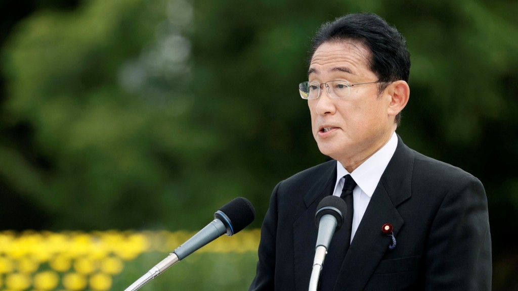 岸田文雄將公布新內閣名單和執政自民黨的高層人事調整。AP