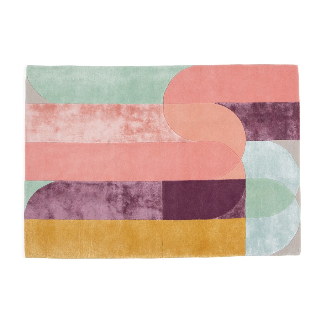 Oltino地毯以鲜艳色彩构成几何图案，将光滑的粘胶纤维和哑光的羊毛材料组合出具立体感的设计，时尚十足。