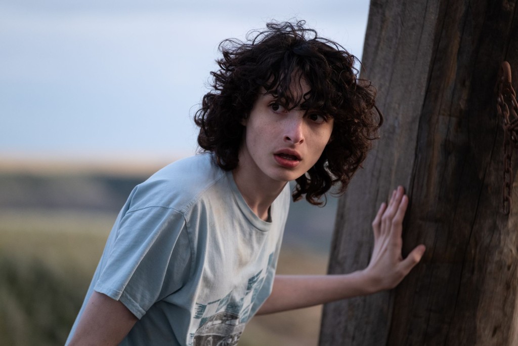 Finn Wolfhard愈大愈有型。