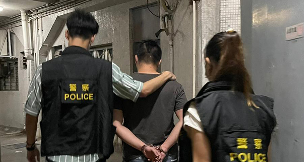 警方拘捕涉案的29歲男子。(警方提供)