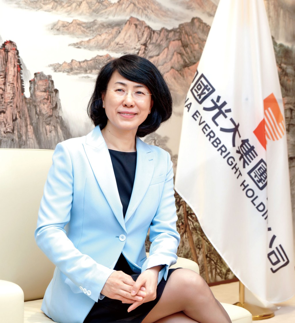 中國光大集團有限公司副總裁、光大集團香港員工聯誼總會副會長姚宏宇分享第三屆「光彩香江．全港中文硬筆書法大賽」的細節。