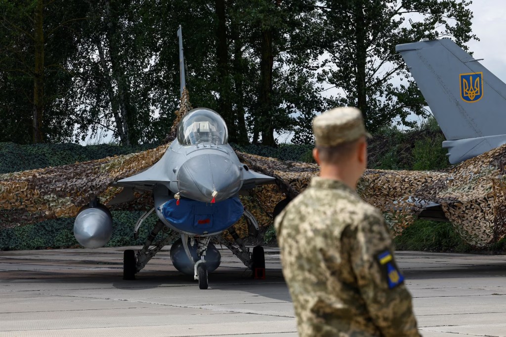 澤連斯基稱F-16戰機已執行國內任務。路透社