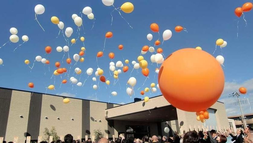日本「Balloon Kobo」由2021年開始提供「氣球葬禮」服務。  Balloon Kobo圖片