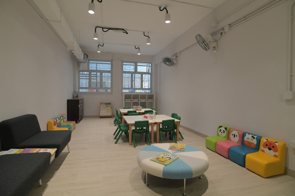 救世軍「齊+」@三聖設有兒童遊樂室。梁譽東攝