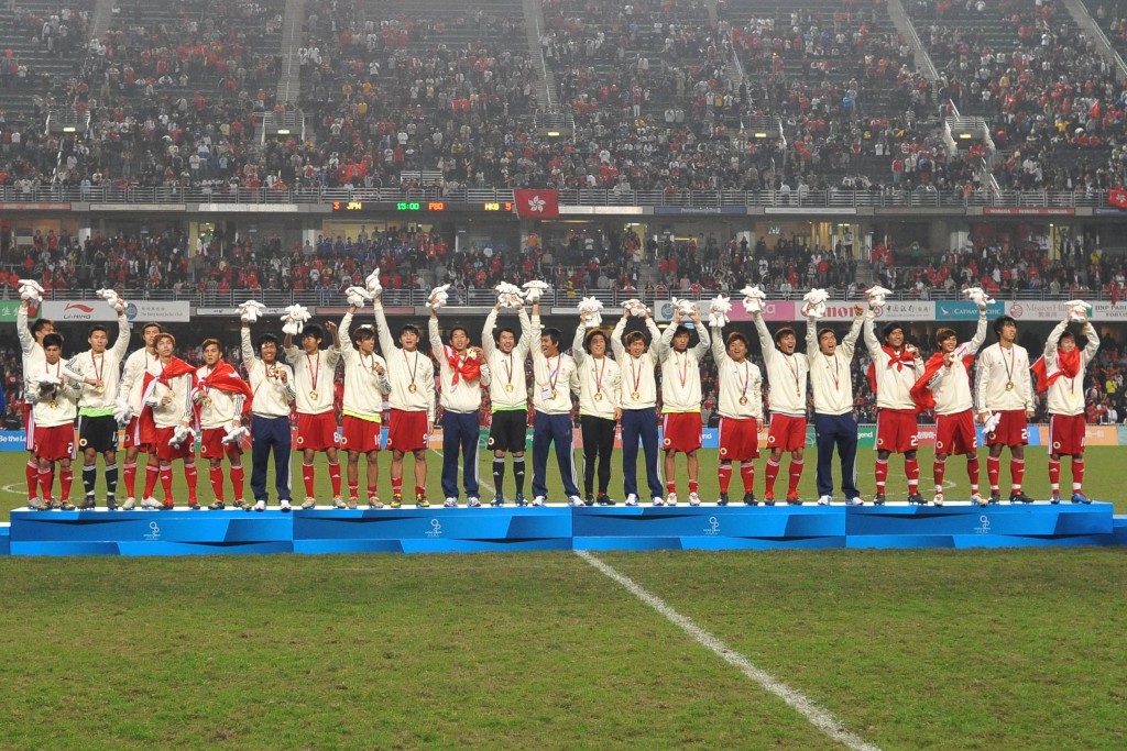 2009年東亞運,港足酣戰日本,最終互射十二碼奪金。 2009年東亞運,港足酣戰日本,最終互射十二碼奪金。