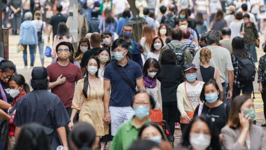 預料本港依賴外來人口的情況料將持續。資料圖片
