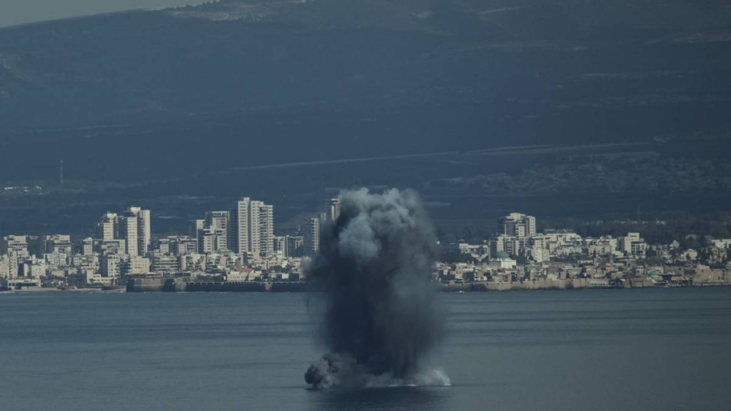 美以向伊朗发动军事行动。美联社