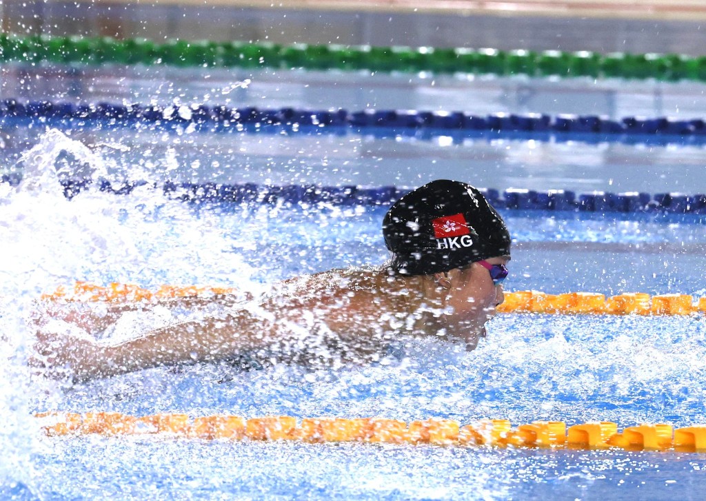 簡綽桐在５０米蝶泳打破香港紀錄。徐嘉華攝