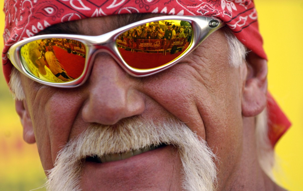美國傳奇摔角手霍根（Hulk Hogan）逝世，終年71歲。路透社