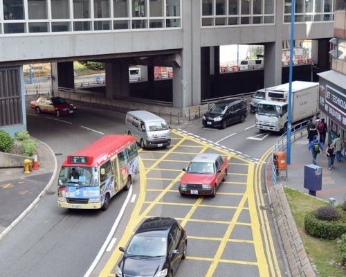 課程引入更多路面交通實況及個案分析。資料圖片