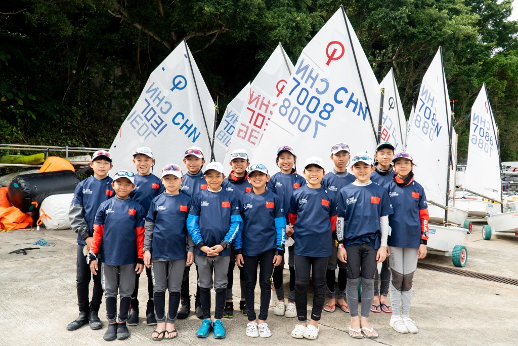 代表中國的陳錦浩帆船俱樂部派出十四位帆船新星出戰樂天小帆船級別賽事。公關提供圖片