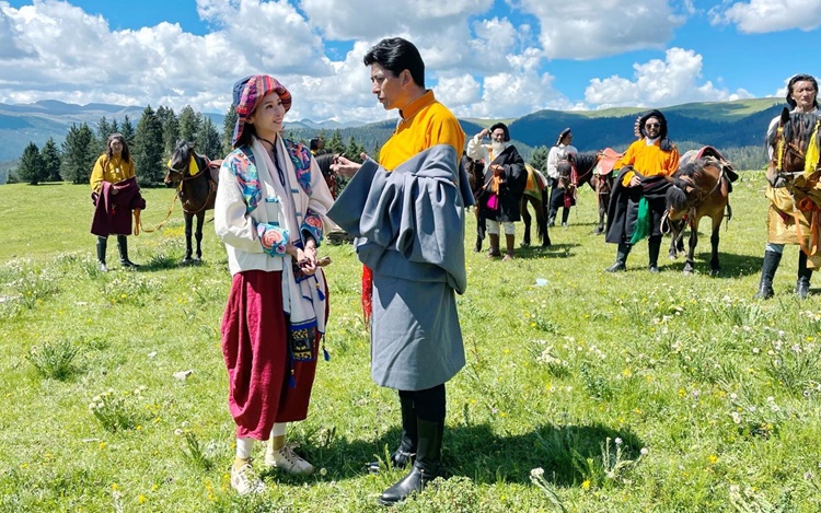 拍過不少旅遊節目的陳貝兒，直言每一次都令她大開眼界，像上了人生一課。