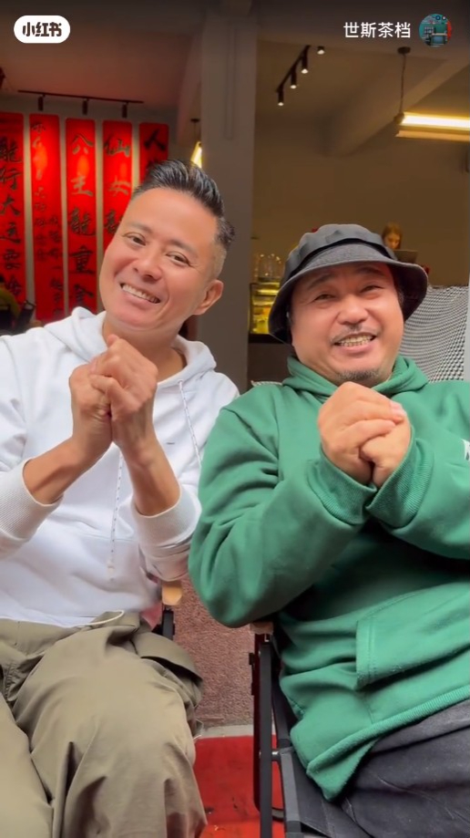 古明华与汤俊明经常拍片为茶餐厅宣传。