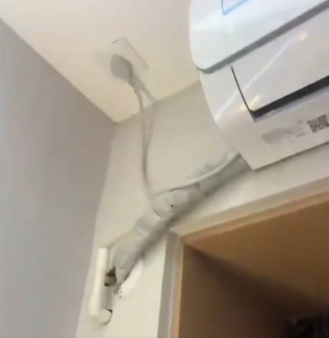 兩女生成都住民宿發現冷氣管道藏鏡頭。