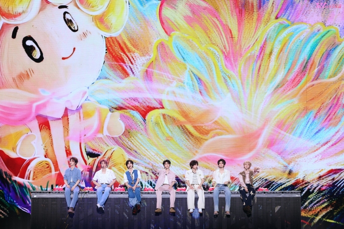 时代少年团近日在上海举行演唱会。 时代少年团近日在上海举行演唱会。