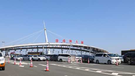 陳子達引述國家主席習近平表示,要用好、管好港珠澳大橋。 陳子達引述國家主席習近平表示,要用好、管好港珠澳大橋。
