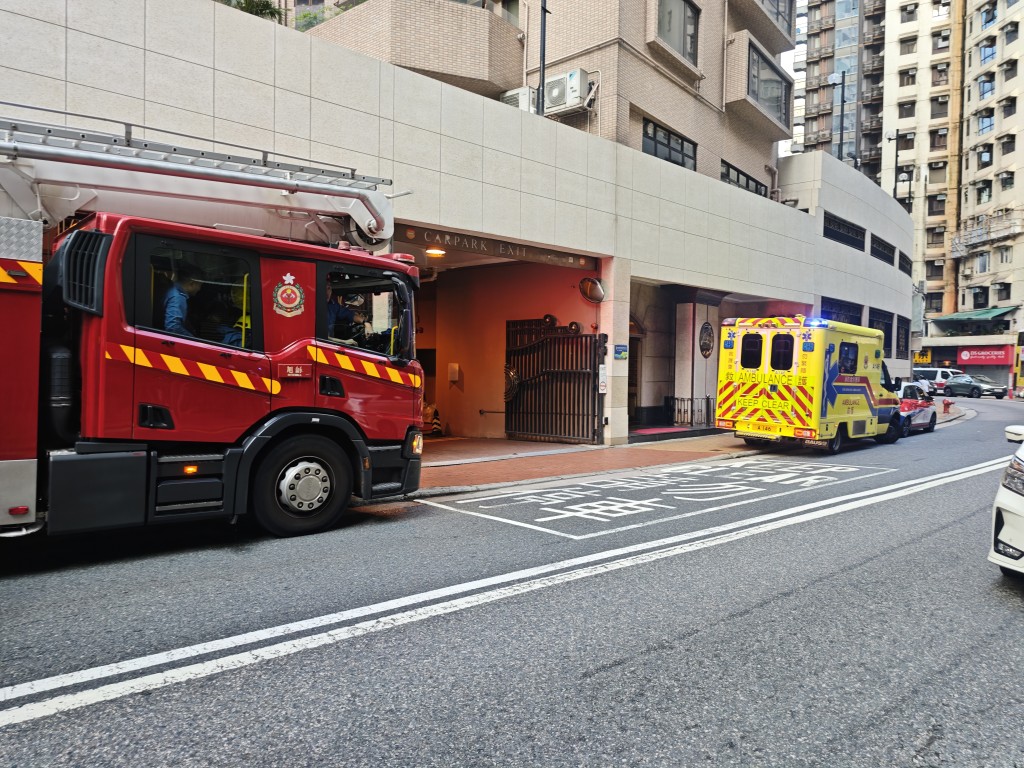 消防到場。黎志偉攝 消防到場。黎志偉攝