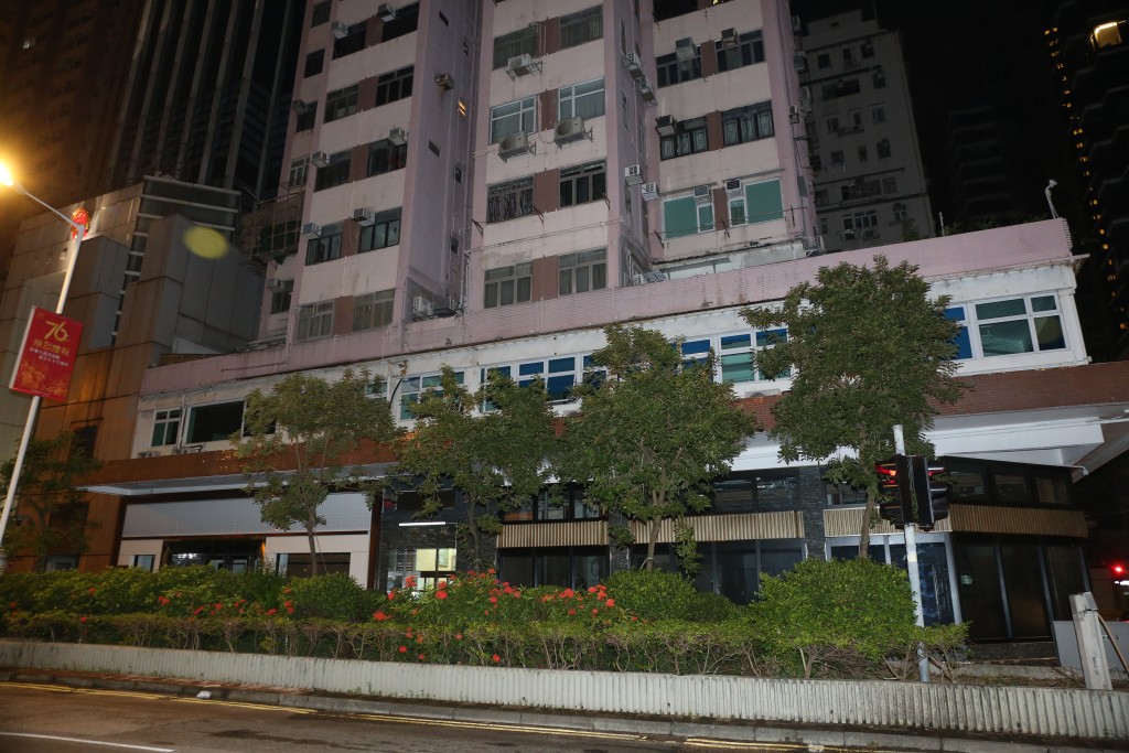 18歲內地女生墮樓死亡。黎志偉攝 18歲內地女生墮樓死亡。黎志偉攝