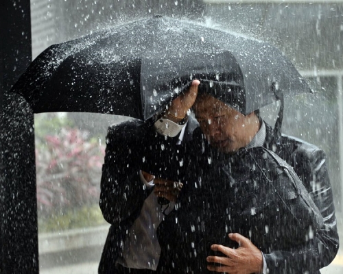 天文台在上午8時05分取消黃雨警告。資料圖片
