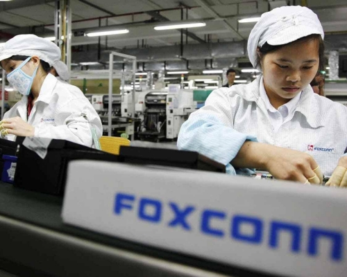 郑州富士康工厂国庆连放5日假，前所未见。资料图片