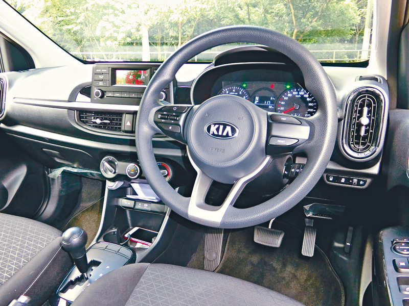 ●車廂包裝以簡單實用出發，?盤沒有包上皮革。