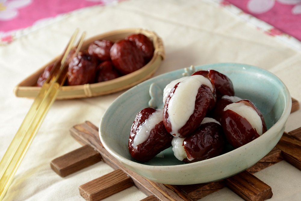 紅棗心太軟是上海著名甜點。