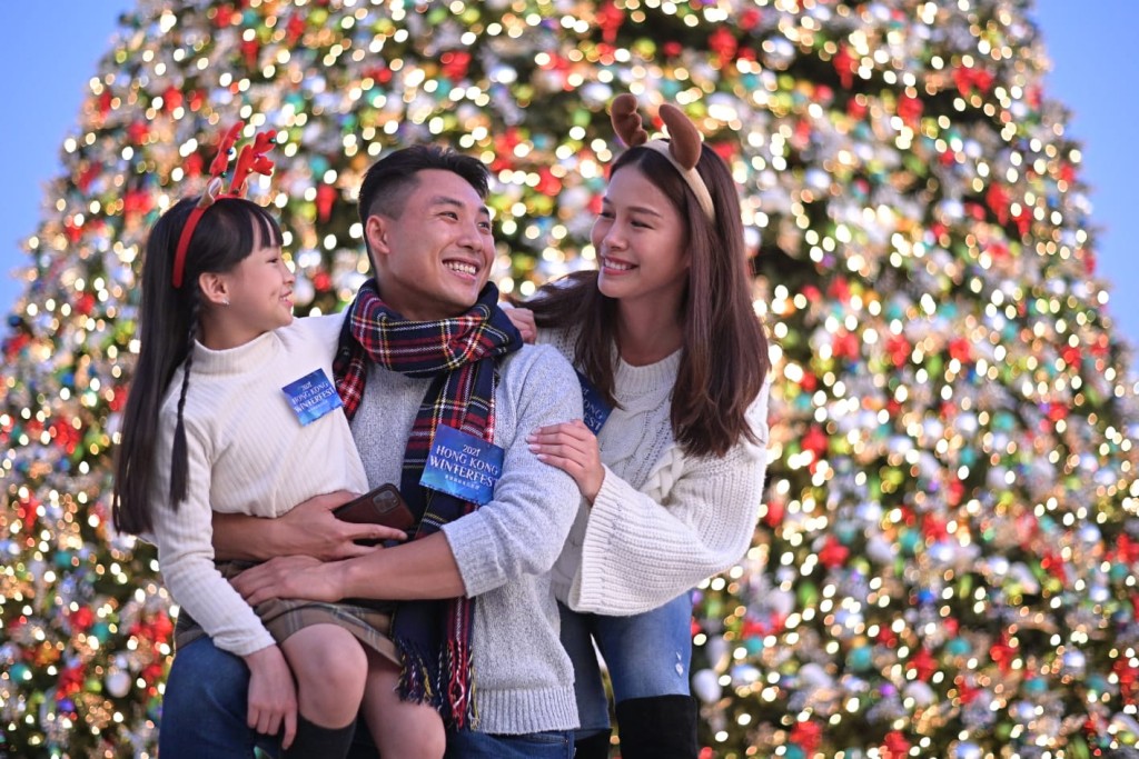 今年「香港繽紛冬日巡禮」聖誕小鎮亮點包括以法國小鎮科爾馬為設計藍本。
