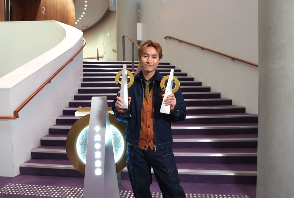  陳柏宇贏「優秀流行歌手大獎」。《我所看見的未來》再奪「十大中文金曲獎」。