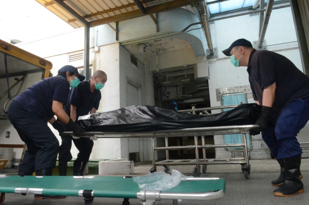 死者違體中午左右移送殮房。