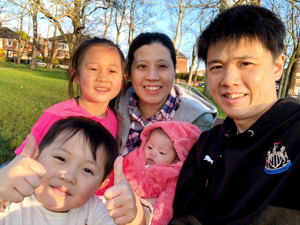 Debby稱紐卡素有不少公園,平日一家人會到公園做運動。 Debby稱紐卡素有不少公園,平日一家人會到公園做運動。