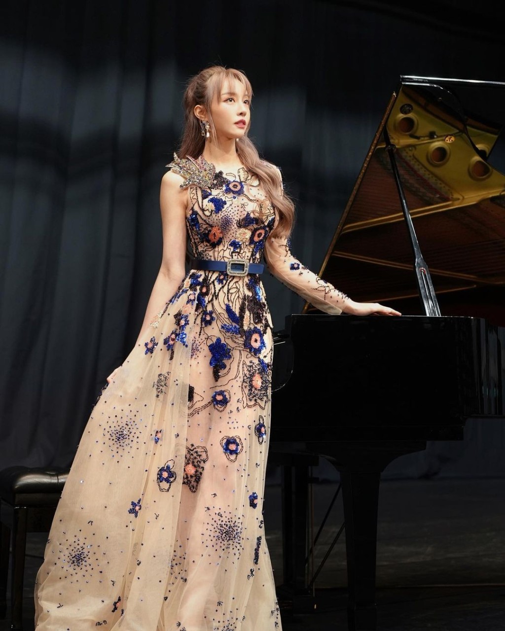 李元玲今年中曾去台湾开音乐会。