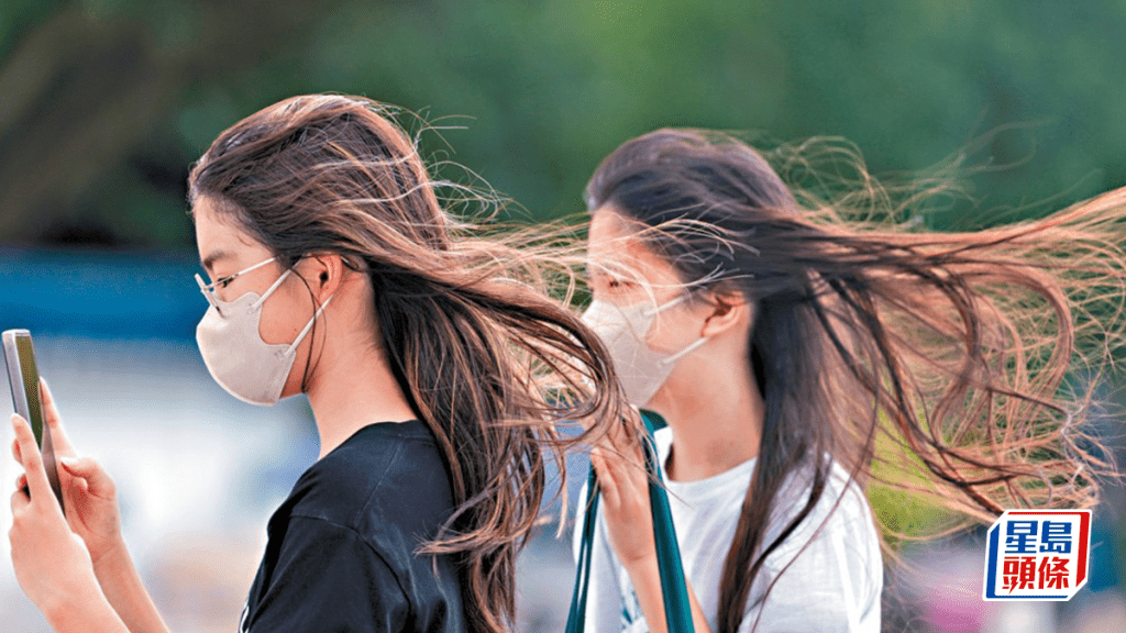 脱发问题惊现年轻化趋势 逾八成人30岁前已「早脱」 催生800亿新市场