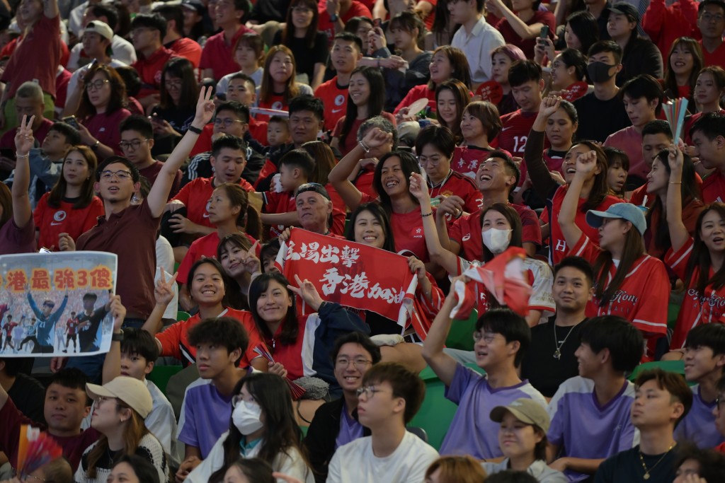 男子手球銅牌賽，港隊不敵北京隊。何君健攝