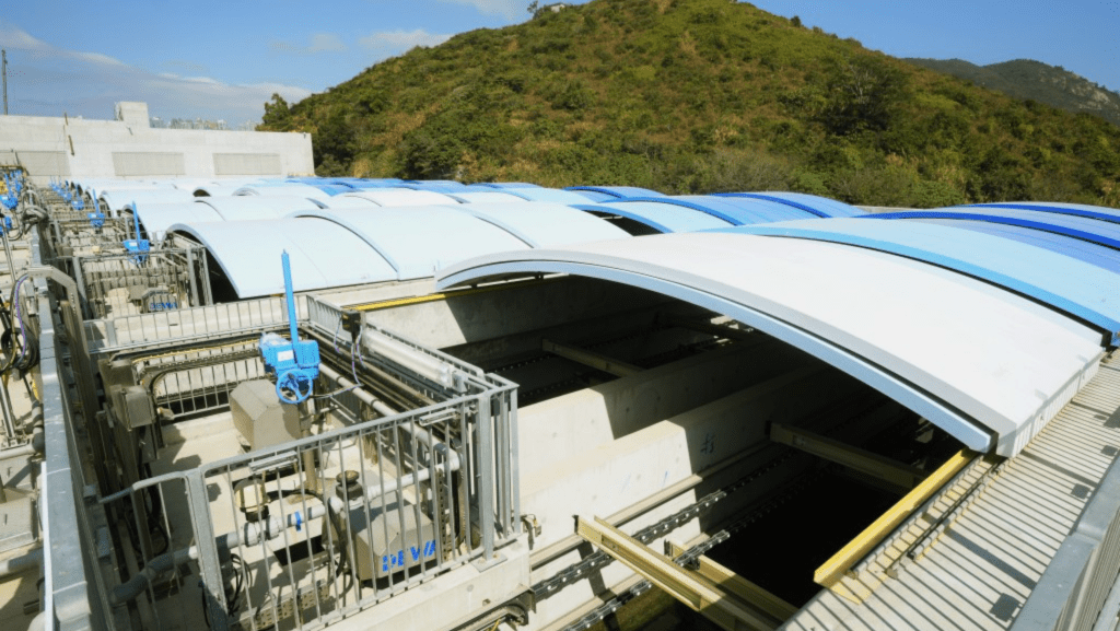 將軍澳海水化淡廠水泵過熱冒蒸氣 消防開喉降溫機件突飛脫 3消防員受傷送院。資料圖片