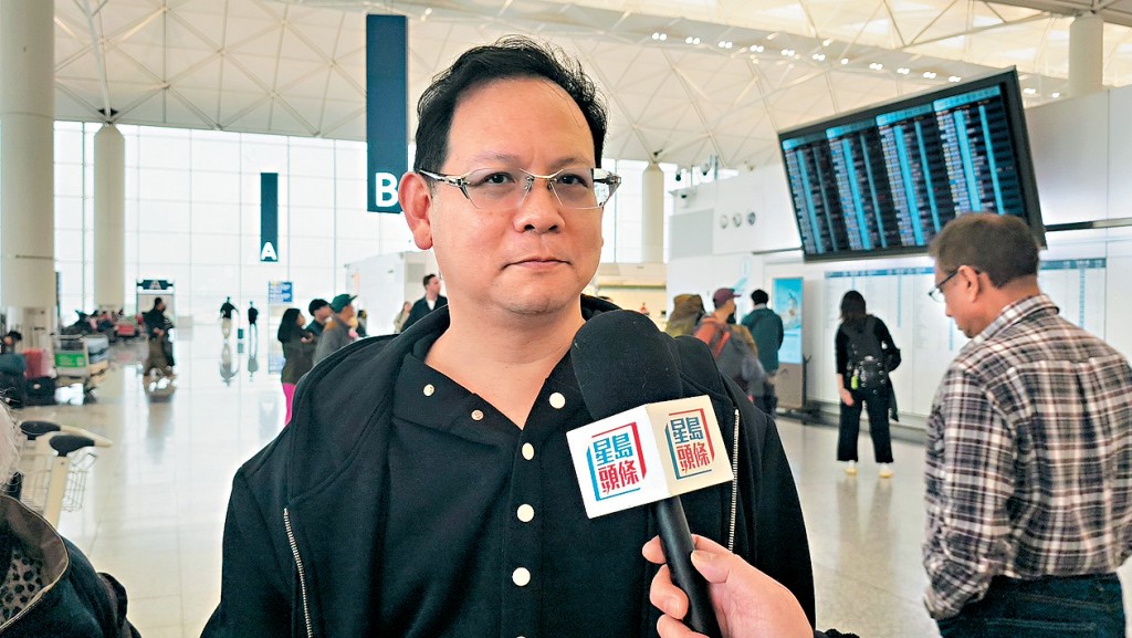 送機的陳生指不是經常旅行,「加多些無所謂」。