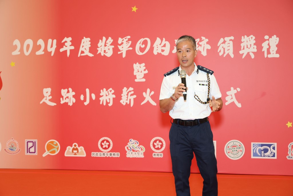 將軍澳警區指揮官總警司麥文禹。