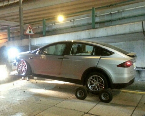 75歲電動車司機涉危險駕駛被捕。資料圖片