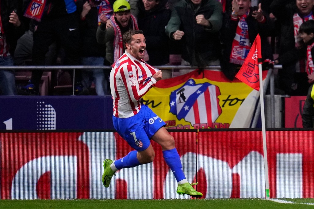 基沙文本對舊主取得入球。(美聯社) 基沙文本對舊主取得入球。(美聯社)