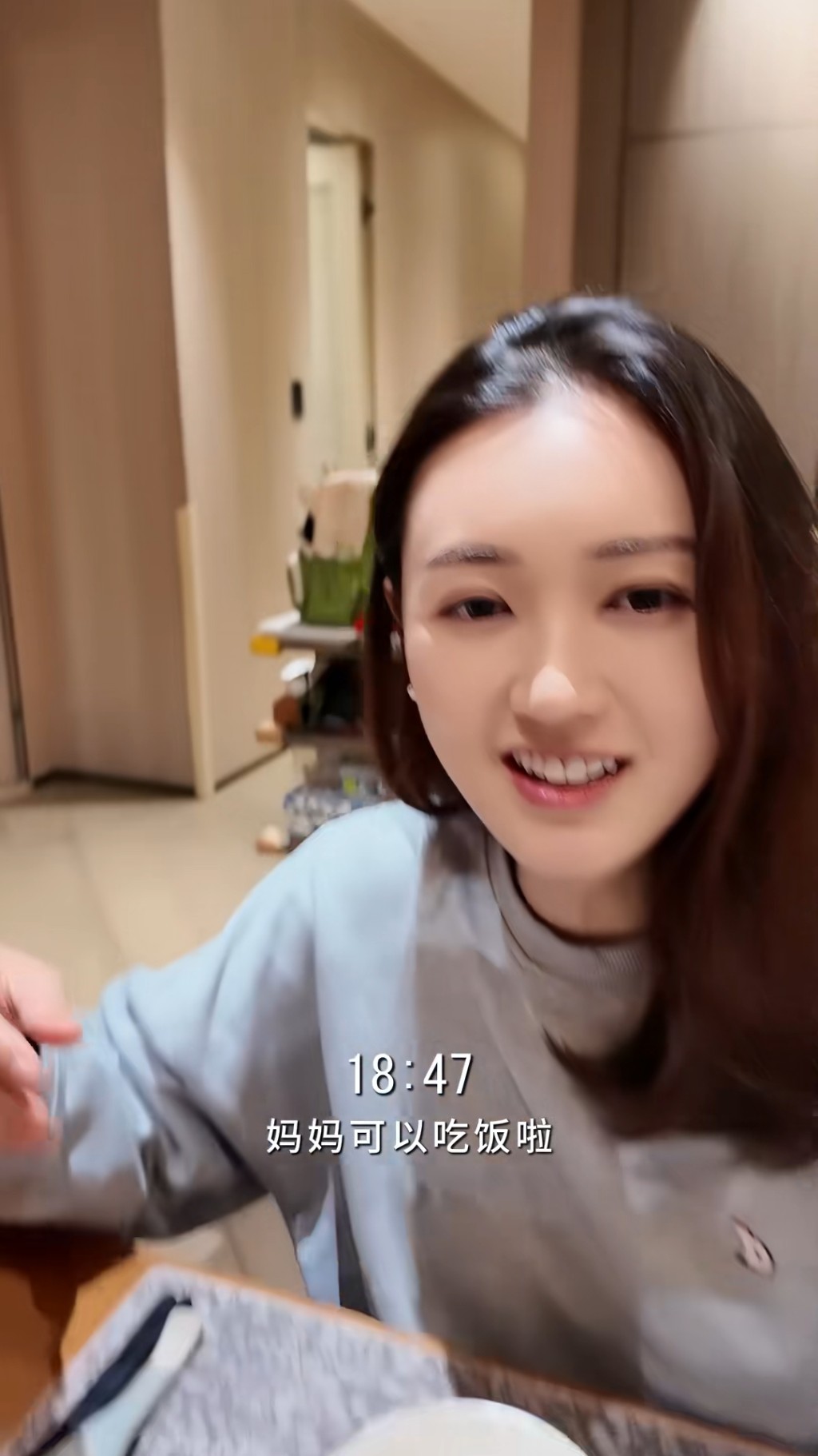 張寶兒化身「最強媽媽」。