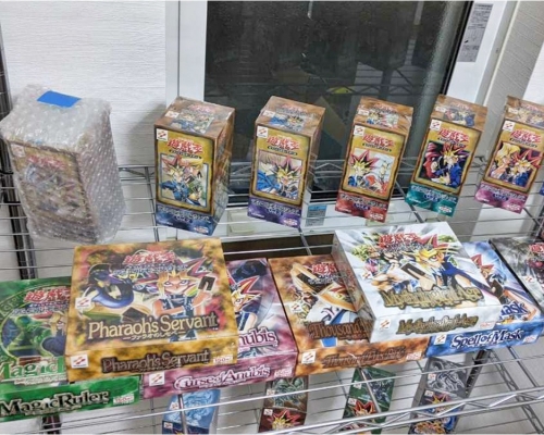 日本人妻為了報復丈夫出軌，竟拍賣他珍藏的《遊戲王》卡牌。網圖