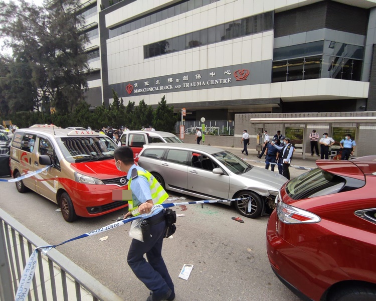 警沙田追截可疑車輛時開槍，一男子中槍受傷。