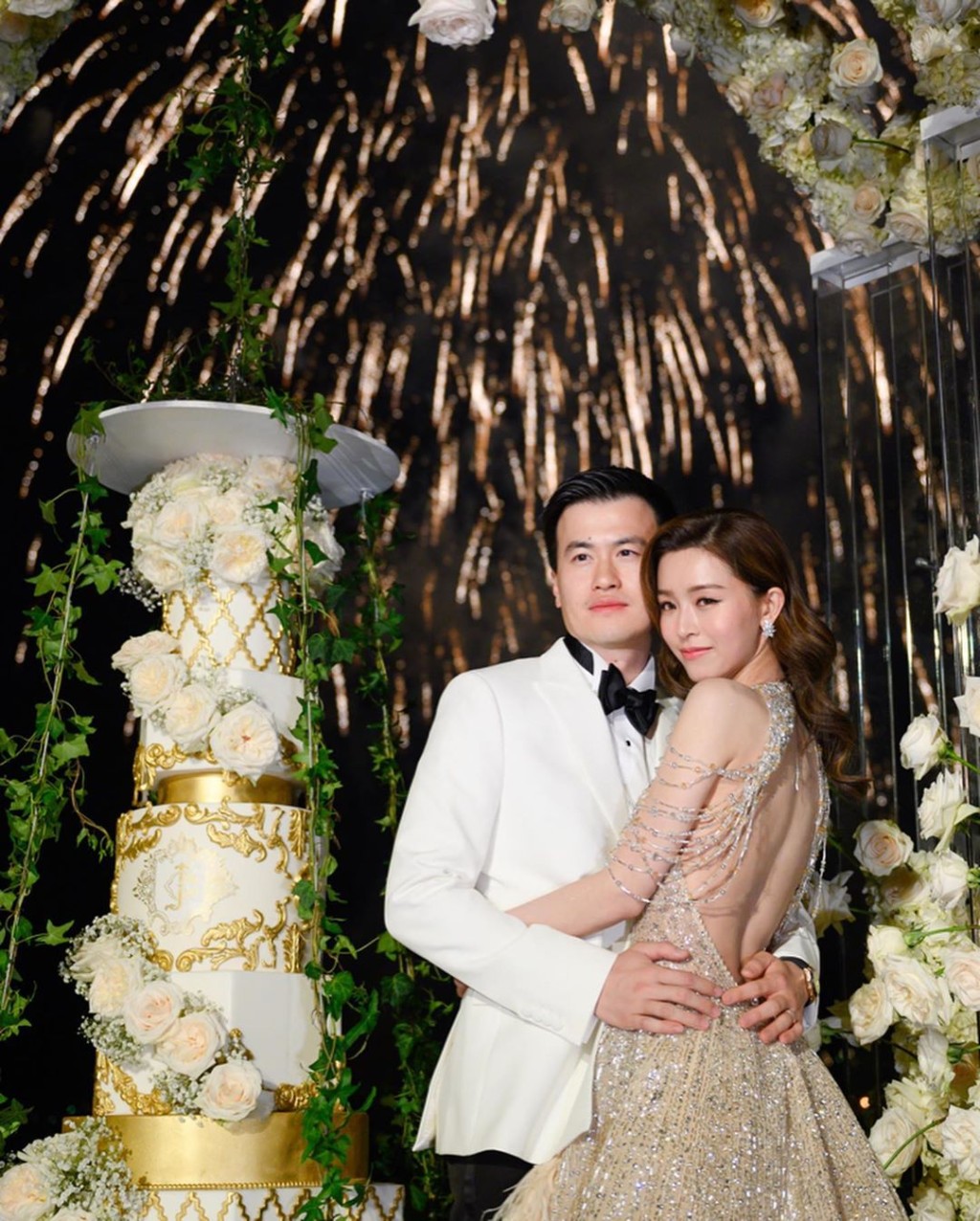 到了2019年，文詠珊與富二代吳啟楠結婚。
