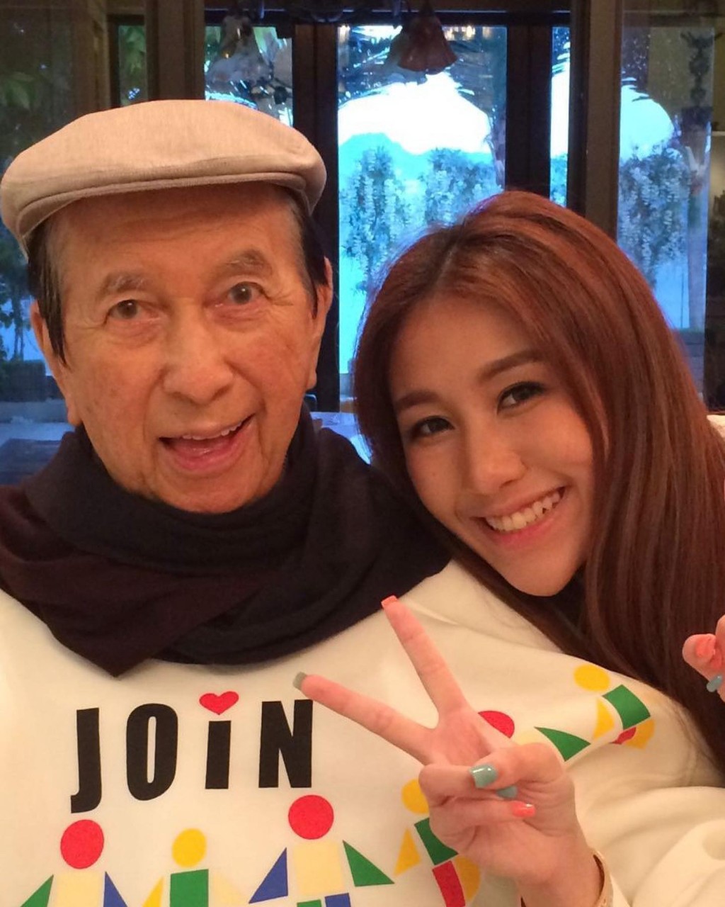 何超盈是已故賭王何鴻燊的四房長女。 何超盈是已故賭王何鴻燊的四房長女。