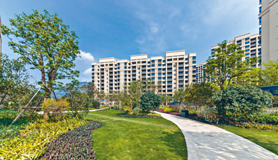 ■珠海新盤華發依山郡，目前銷售新一批單位。