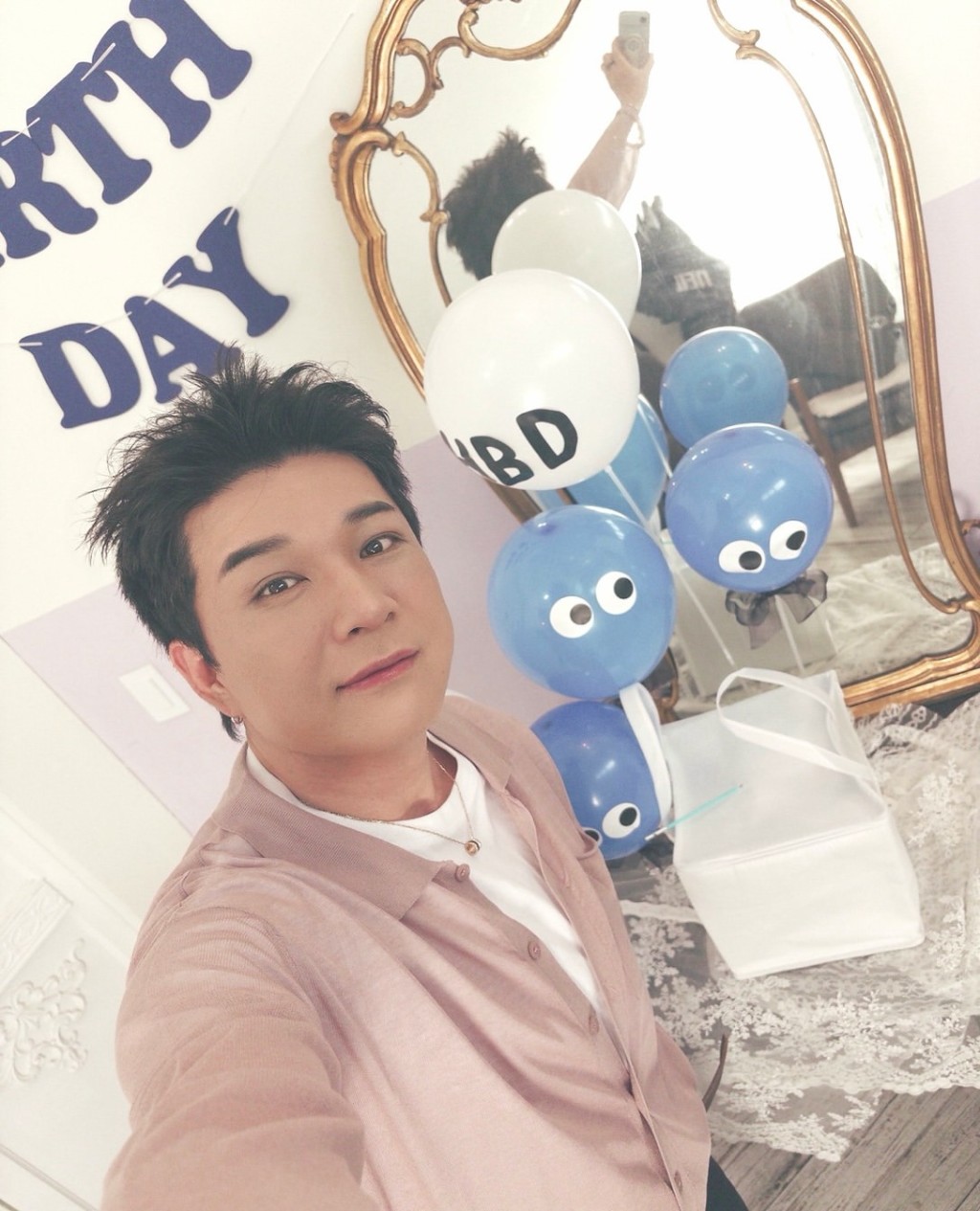 Super Junior神童預告生日開直播。