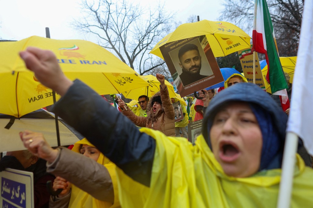 美國有民眾集會支持伊朗示威者。路透社