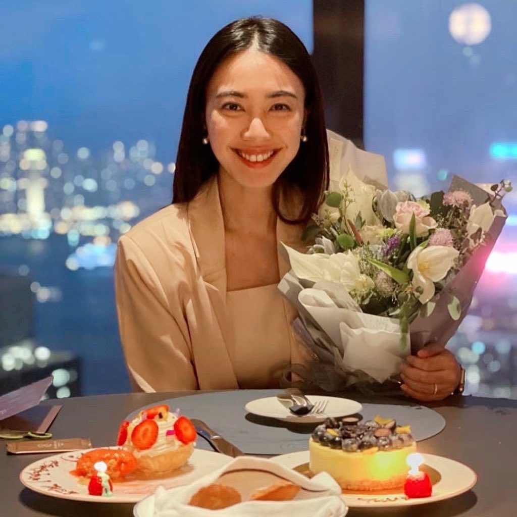 朱千雪慶祝33歲生日。